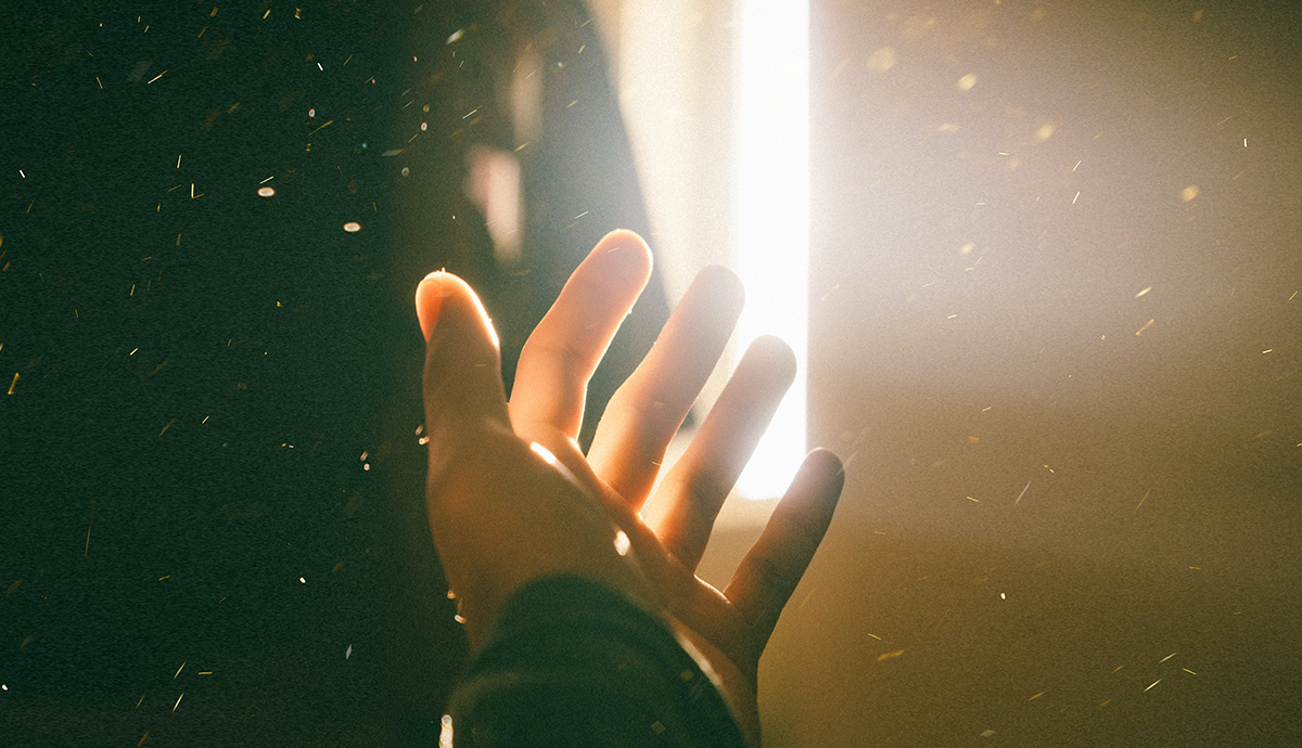 Header Graphic: Light through a window | Image Credit: Dyu-Ha via Unsplash