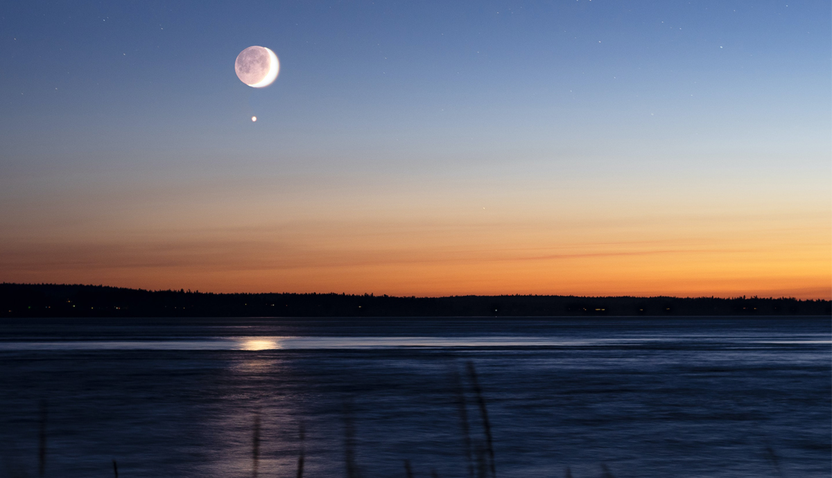 Moon and Venus in night sky