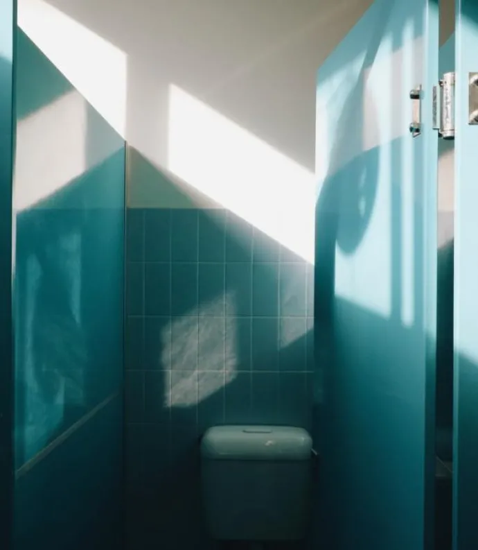 bathroom stall