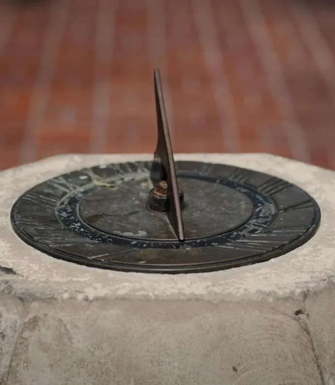 Sundial Time